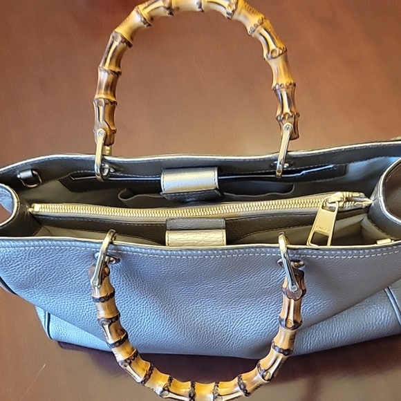 Gucci shopper Tote leather medium bag. Color gold metallic - Picture 8 of 14